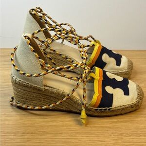 Tory Burch Stylish Canvas Espadrille Wedges Woman’s 6‎